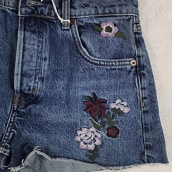 Reformation Jeans Charlie High Rise Embroidered Jean Shorts New With Tags - Picture 8 of 16